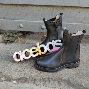 Emily - ACEBOS – Image 2